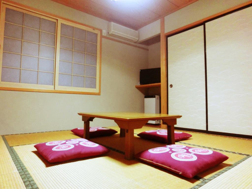 Oyado Uemasa Hotel Nozawaonsen Værelse billede